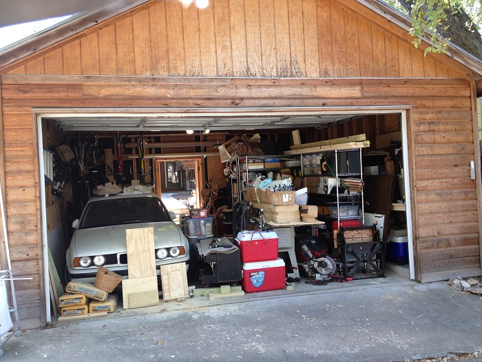 garage1.jpg